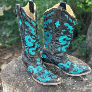 Corral - Turquoise & Brown Inlaid “Worn-In” Western Cowboy Boots